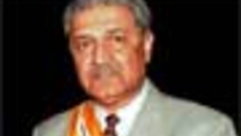 Pakistan court declares AQ Khan a free man