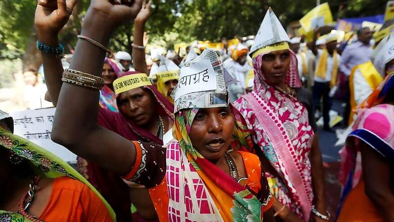 Stray Violence in Maharashtra as Farmers Begin Indefinite Strike