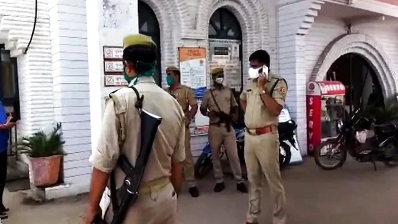 Advocate Beaten Up, Robbed Outside Karol Bagh Police Station