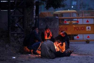 Delhi Set for Bone-chilling New Year's Eve After Second-Coldest December Since 1901; IMD Issues Red Warning