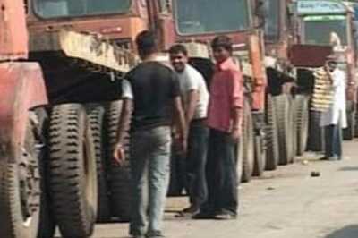 CPI-M urges Centre for talks with truckers