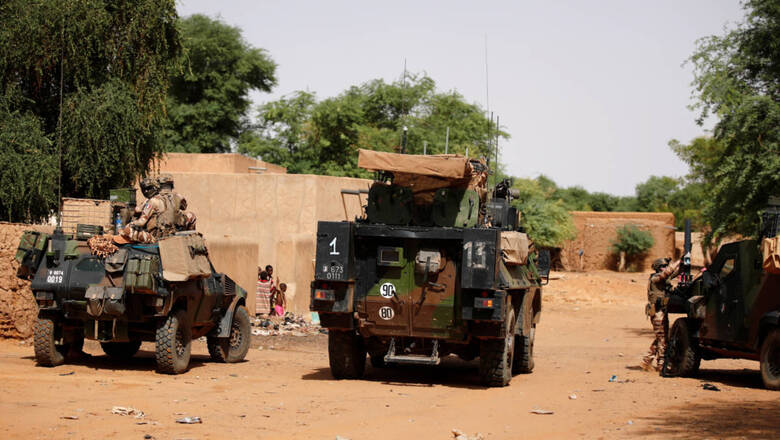 French Soldier in Mali Shoots Two Others in Drunken Fight