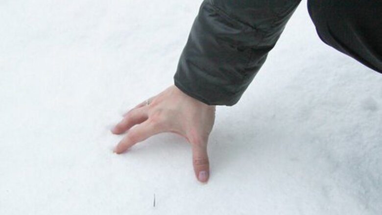 How to Make a Snowball