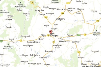 Raman Singh trying to influence govt officials, Congress complains to EC