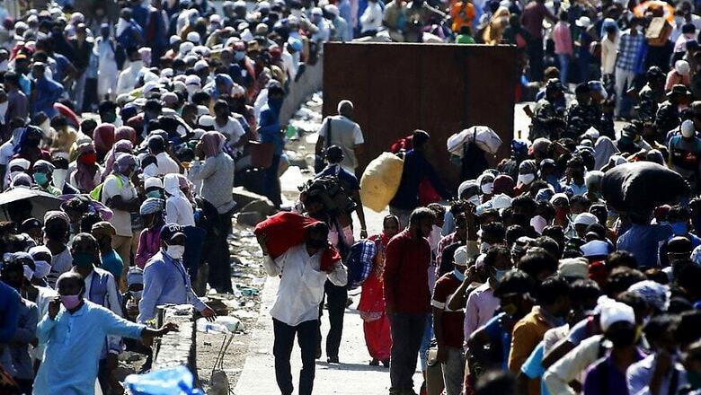 Frame Policy for Employment of Migrants in Home States, Suggests SBI Report