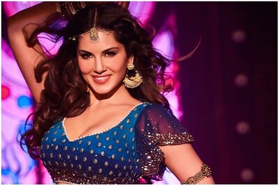 Sunny Leone Opens Up About Her Former Profession and Trolls on Arbaaz Khan's Chat Show
