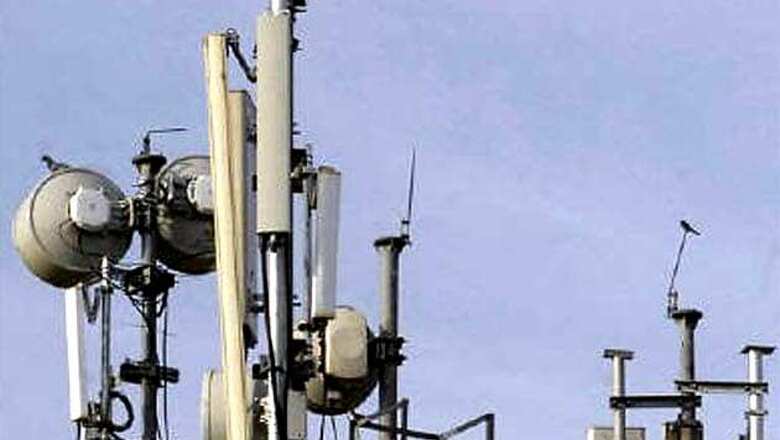 Telcos to install 30,000 more 3G base station in 2 yrs