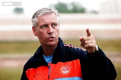 Wim Koevermans announces squad for friendlies