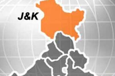 Army officer killed, jawan injured in gunbattle