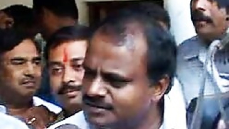10 held after CNN-IBN exposes scam