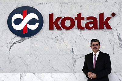 Uday Kotak Warns on 'Bubble' Created by Savings Flowing to 'Few Hundred Stocks'