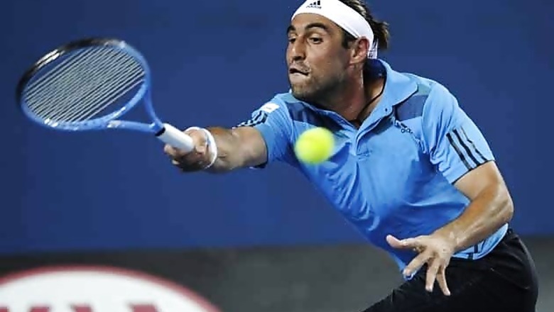 Sock, Baghdatis move to 2nd round at Memphis