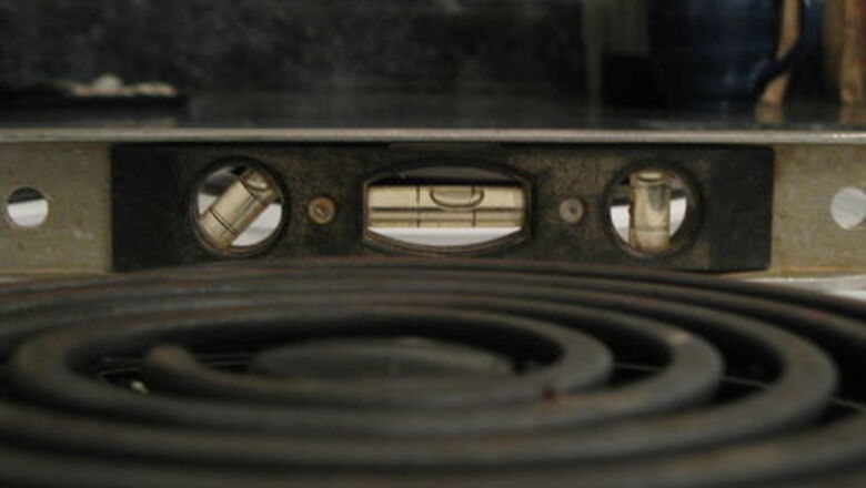 How to Level Burners on an Electric Range