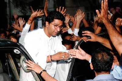 Won't Allow Bullet Train Till Mumbai Local is Fixed, Threatens Raj Thackeray