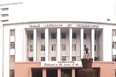 60 Test COVID-positive at IIT Kharagpur Including 40 Students, Researchers