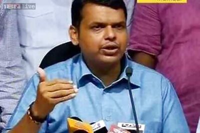 Maharashtra CM Devendra Fadnavis ask youngsters to develop employability skills