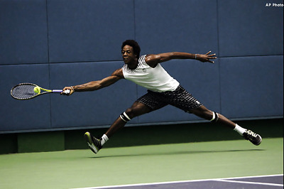 Monfils beats Mathieu to reach Round 2 in Stuttgart