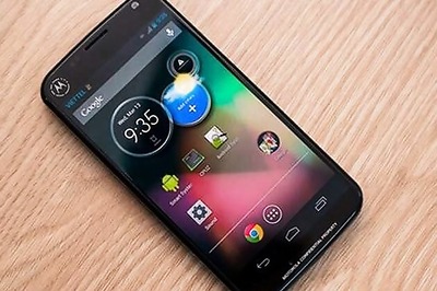 Motorola to let buyers pick colour and engrave messages on Moto X