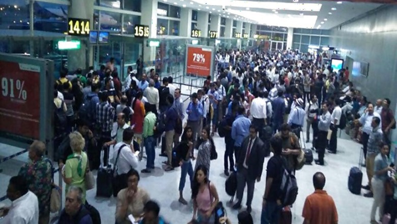 Passengers Face Harrowing Time at Delhi Airport After Snag in Immigration System Server
