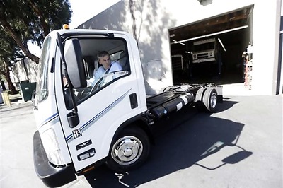 Tesla Motors co-founder wants to build electric commercial trucks