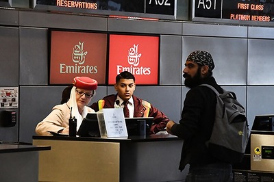 Emirates Cuts Flights to US as Demand Weakens