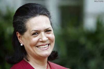 Sonia begins 2-day visit to Amethi, to address public today