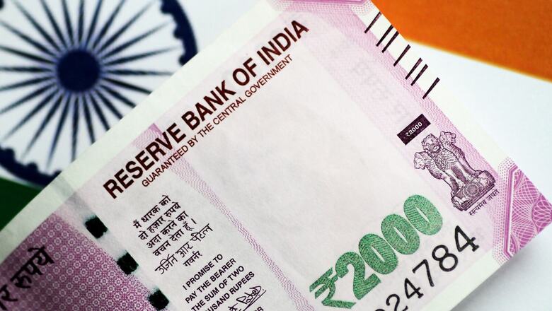 Rupee Hits Record Low of 77.73 Against Dollar, Market Watches for Cenbank to Intervene