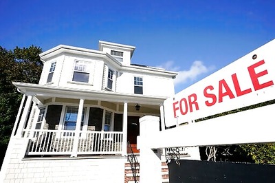 Benchmark U.S. 30-year Mortgage Drops To Record Low 2.66%