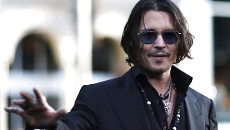 Friday Release: Vampire Depp in 'Dark Shadows'