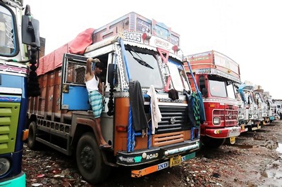 After Biscuit & Auto Industry, Economic Slowdown May 'Adversely' Impact Truck Operators Revenue