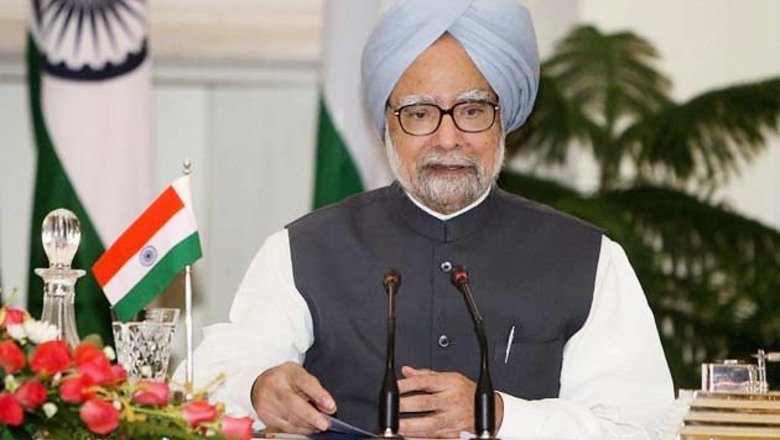 Over 100 small airports to come up across the country: Manmohan Singh