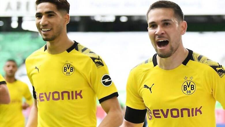 Raphael Guerreiro, Achraf Hakimi Score as Borussia Dortmund Ease Past Wolfsburg 2-0 to Stay in Bundesliga Title Hunt