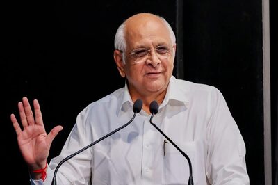 Gujarat Govt Signs MoU with Mazagon Dock Shipbuilders For Tourist Submarines to Dwarka