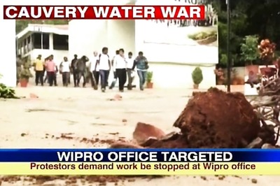 Cauvery row: Protesters attack Wipro office amidst bandh