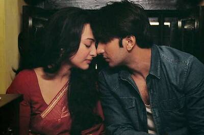 'Lootera' Tweet Review: First day, first show