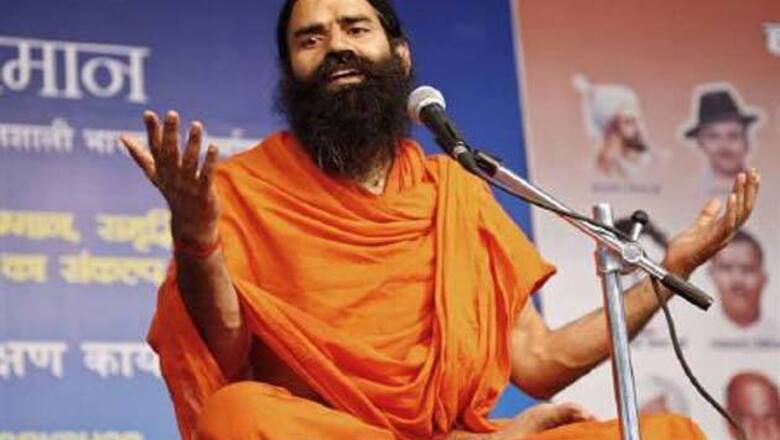 Ramdev meets, congratulates Akhilesh Yadav