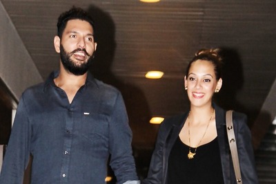 Yuvraj Singh, Hazel Keech Step Out For A Dinner Date
