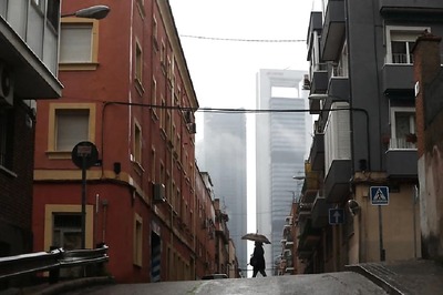 Spain's Daily Coronavirus Death Toll Drops under 400